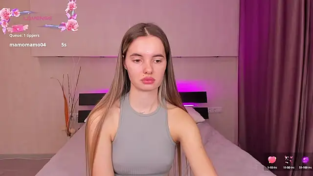 Snapshot of Erika_Carpenter chatting on 12-06-24, 01:18 Erika Carpenter online show from 12-06-24, 01:18