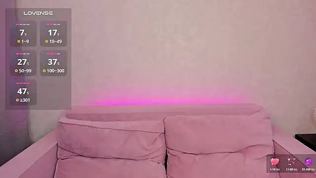 Snapshot of Erika_Carpenter chatting on 02-17-25, 03:04 Erika Carpenter online show from 02-17-25, 03:04