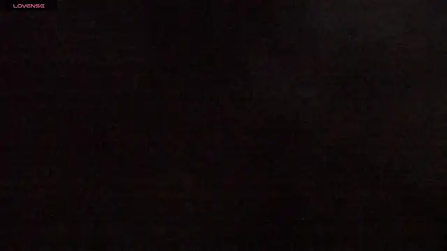 Snapshot of Erika_Carpenter chatting on 10-01-25, 11:44 Erika Carpenter online show from 10-01-25, 11:44