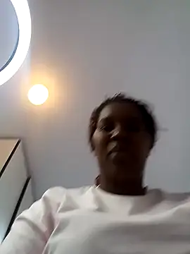 Snapshot of stripqueenx2 chatting on 12-03-24, 12:49 stripqueenx2 online show from 12-03-24, 12:49