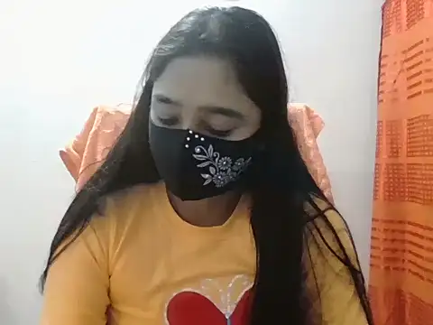 Snapshot of Chitrani- chatting on 01-17-26, 02:11 Chitrani- online show from 01-17-26, 02:11