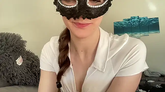 lexihot0000 online show from 02-06-25, 12:16