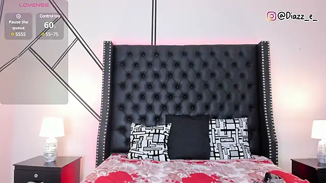  evelin diaz online show from 03-22-25, 12:25