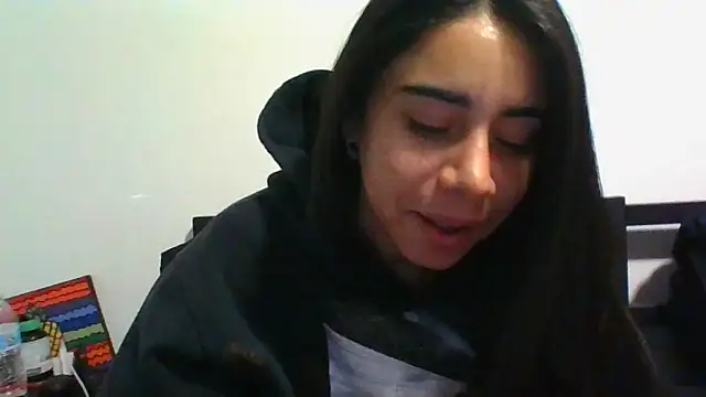 Snapshot of catrinasexy19 chatting on 12-04-24, 06:50 catrinasexy19 online show from 12-04-24, 06:50