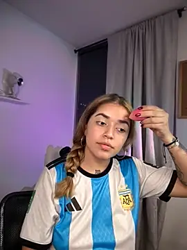 JoselinFlower  online show from 11-25-25, 02:44