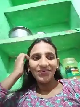 Snapshot of Baby__Shreya chatting on 06-29-26, 10:54 Baby Shreya online show from 06-29-26, 10:54