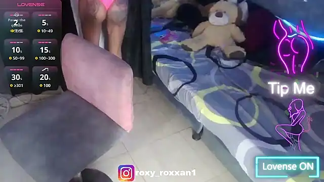 roxy roxxan online show from 03-17-25, 01:18