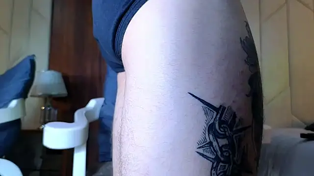 Snapshot of AsmodeoCox chatting on 12-03-24, 03:30 AsmodeoCox online show from 12-03-24, 03:30