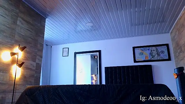 Snapshot of AsmodeoCox chatting on 10-05-25, 09:56 AsmodeoCox online show from 10-05-25, 09:56