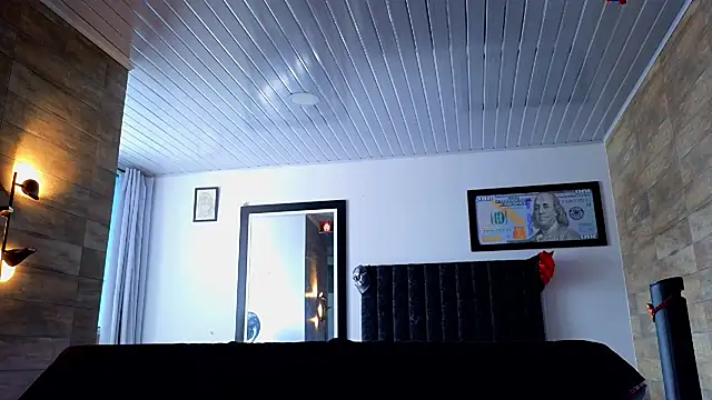 Snapshot of AsmodeoCox chatting on 10-23-25, 12:59 AsmodeoCox online show from 10-23-25, 12:59