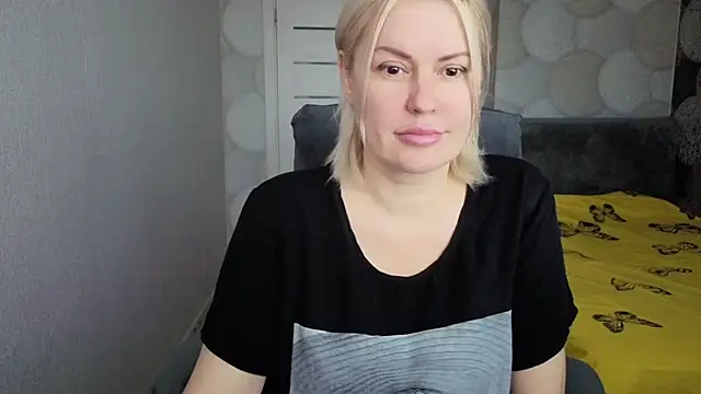 Snapshot of natusik chatting on 05-30-26, 03:25 natusik online show from 05-30-26, 03:25