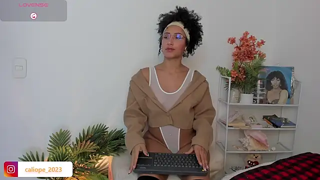 Snapshot of mulata_1ch chatting on 02-21-26, 12:55 mulata 1ch online show from 02-21-26, 12:55