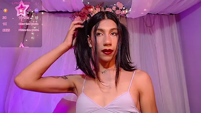 sofiaa grey  online show from 03-11-25, 04:07