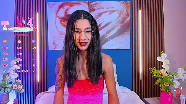 sofiaa grey  online show from 09-25-25, 01:15