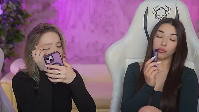 Snapshot of Cassy-Celestial_ chatting on 01-15-25, 11:51 Cassy-Celestial online show from 01-15-25, 11:51