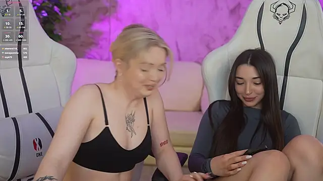 Snapshot of Cassy-Celestial_ chatting on 01-24-25, 02:49 Cassy-Celestial online show from 01-24-25, 02:49