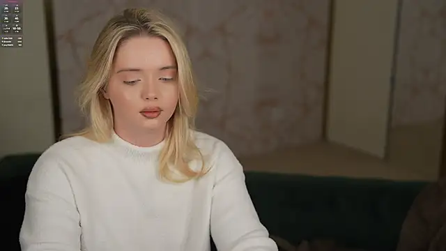 Snapshot of Cassy-Celestial_ chatting on 02-24-25, 06:27 Cassy-Celestial online show from 02-24-25, 06:27