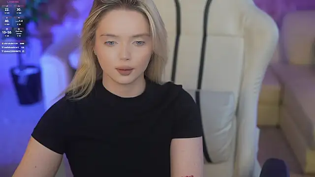 Snapshot of Cassy-Celestial_ chatting on 03-19-25, 06:35 Cassy-Celestial online show from 03-19-25, 06:35