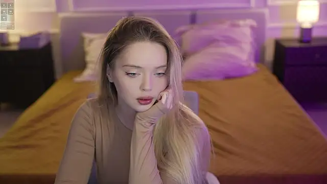 Snapshot of Cassy-Celestial_ chatting on 09-21-25, 06:48 Cassy-Celestial online show from 09-21-25, 06:48