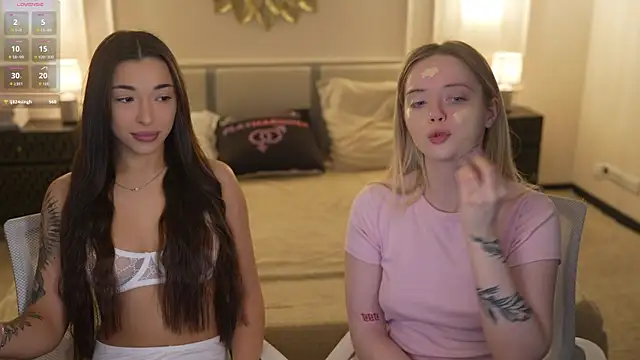 Snapshot of Cassy-Celestial_ chatting on 12-02-25, 08:30 Cassy-Celestial online show from 12-02-25, 08:30