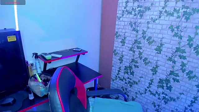 MIABOOBS   online show from 10-17-25, 04:59