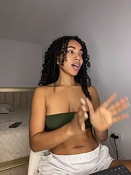 nicoleebony1 online show from 03-07-26, 04:59