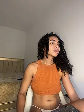 nicoleebony1 online show from 04-17-26, 02:53