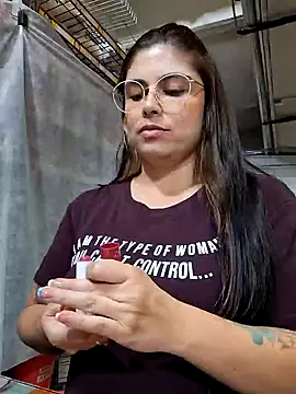 Juliietha servas online show from 01-16-25, 09:51