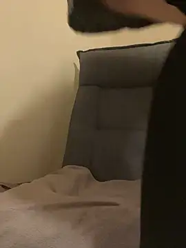 Snapshot of n_n_mao chatting on 09-25-25, 04:16 n n mao online show from 09-25-25, 04:16