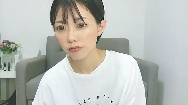 --mami-- online show from 07-18-26, 01:59