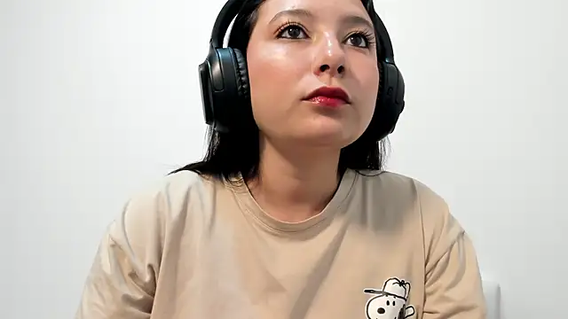 cami-01 online show from 10-20-25, 09:26