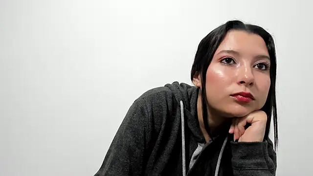 cami-01 online show from 11-07-25, 08:53