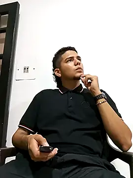 Snapshot of Nathan_mason_ chatting on 02-27-25, 12:21 Nathan mason online show from 02-27-25, 12:21