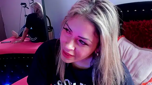 Natalia Montoya online show from 02-09-25, 05:33