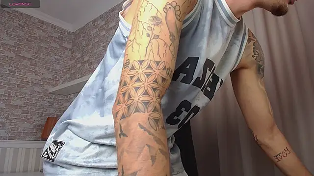 BrandonTate online show from 09-23-25, 10:29