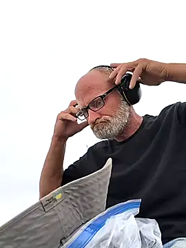 FloppyPickle4u online show from 02-10-26, 11:09