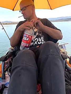 FloppyPickle4u online show from 04-20-26, 04:32