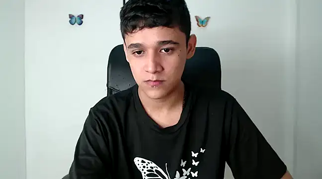 kaiine190 online show from 01-07-25, 10:43