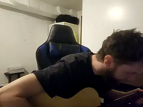 Talenjames4 online show from 12-17-25, 02:06