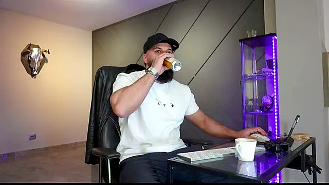 mattmasterss online show from 03-20-25, 03:58