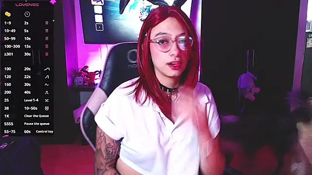 Snapshot of Cum4Ruby chatting on 12-16-25, 02:27 Cum4Ruby online show from 12-16-25, 02:27