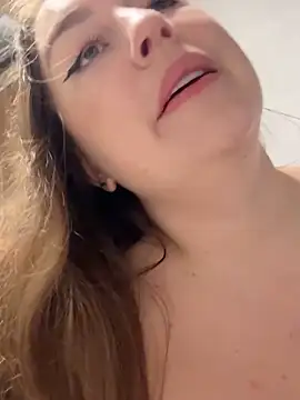 Lady MiaOlson online show from 09-20-25, 12:44