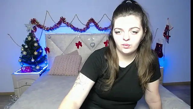 Snapshot of PamDares chatting on 12-14-24, 07:18 PamDares online show from 12-14-24, 07:18