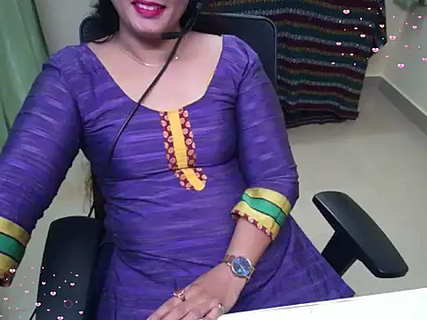 Arushisingh8888 online show from 11-10-25, 12:48
