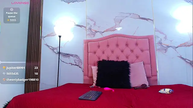 Ema Jonees online show from 09-14-25, 11:42