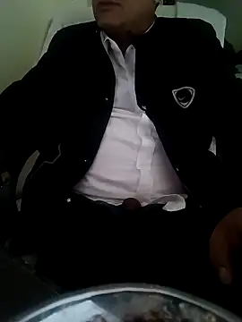 Snapshot of Hot-man39 chatting on 12-12-24, 12:01 Hot-man39 online show from 12-12-24, 12:01