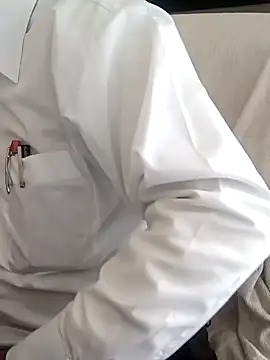 Snapshot of Hot-man39 chatting on 12-18-24, 09:25 Hot-man39 online show from 12-18-24, 09:25