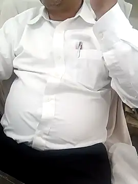 Snapshot of Hot-man39 chatting on 12-20-24, 10:38 Hot-man39 online show from 12-20-24, 10:38