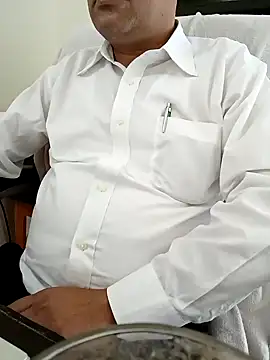 Snapshot of Hot-man39 chatting on 01-27-25, 07:35 Hot-man39 online show from 01-27-25, 07:35