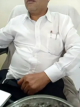 Snapshot of Hot-man39 chatting on 02-03-25, 10:14 Hot-man39 online show from 02-03-25, 10:14